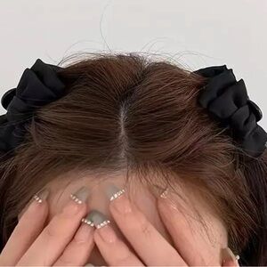 Black Bow Hair Claws